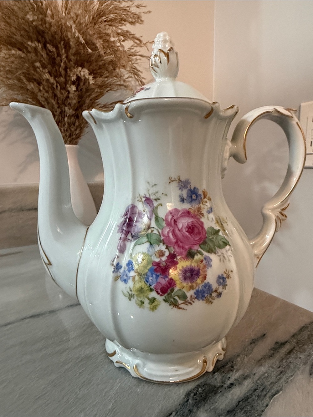 Antique German porcelain chocolate/tall coffee pot manufactured by Unger & Schil